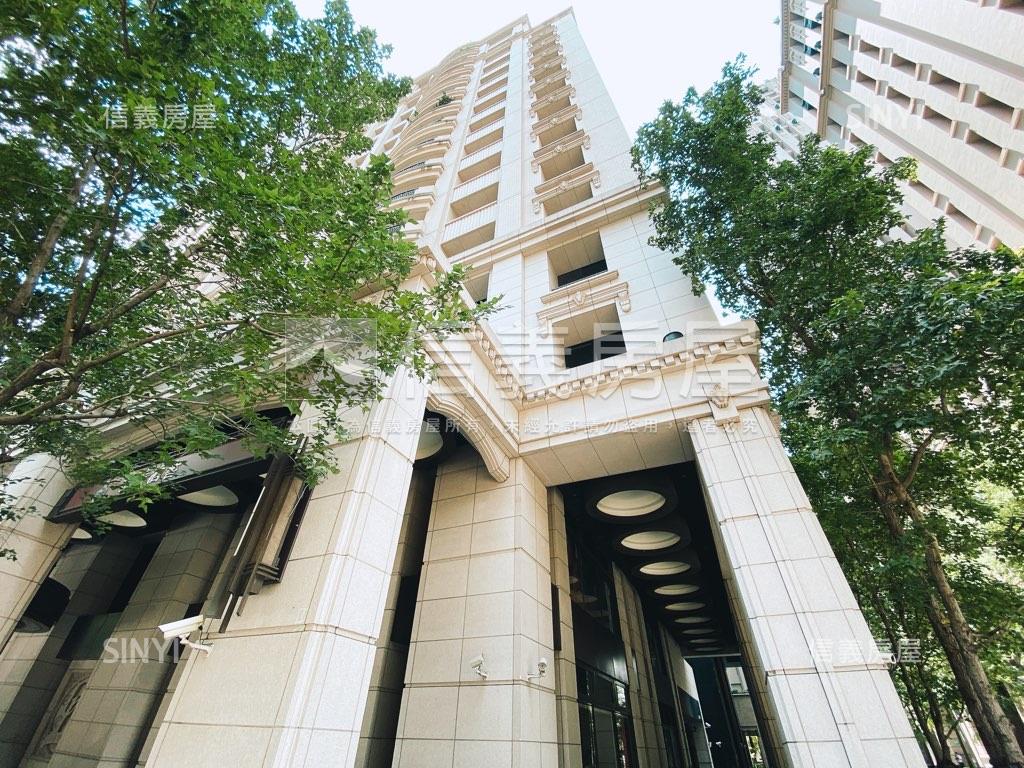 名人巷林鼎一邸前棟四車位房屋室內格局與周邊環境
