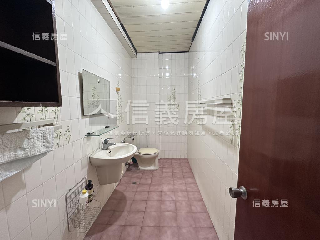 崇德路林森圖書新館店面房屋室內格局與周邊環境