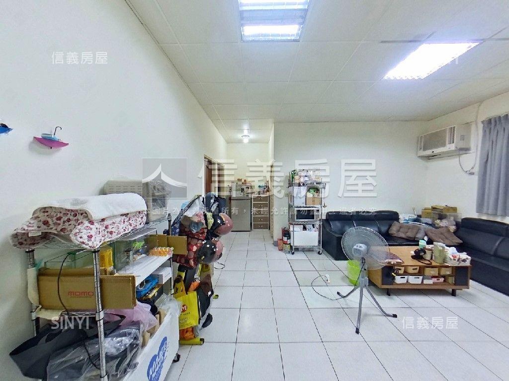 秀泰影城新樹路大吉利電梯房屋室內格局與周邊環境