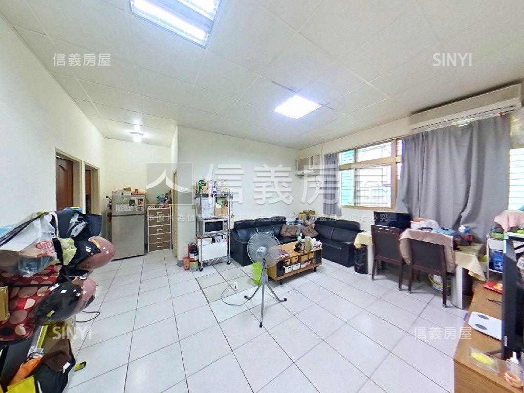 秀泰影城新樹路大吉利電梯房屋室內格局與周邊環境
