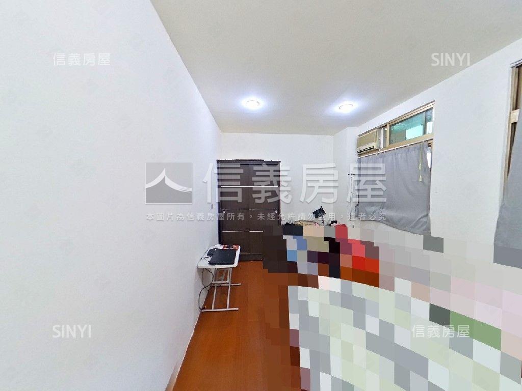 秀泰影城新樹路大吉利電梯房屋室內格局與周邊環境