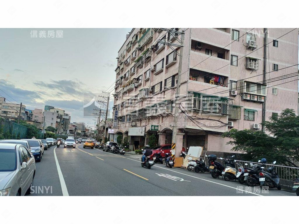 鶯歌中正二路收租金店面房屋室內格局與周邊環境