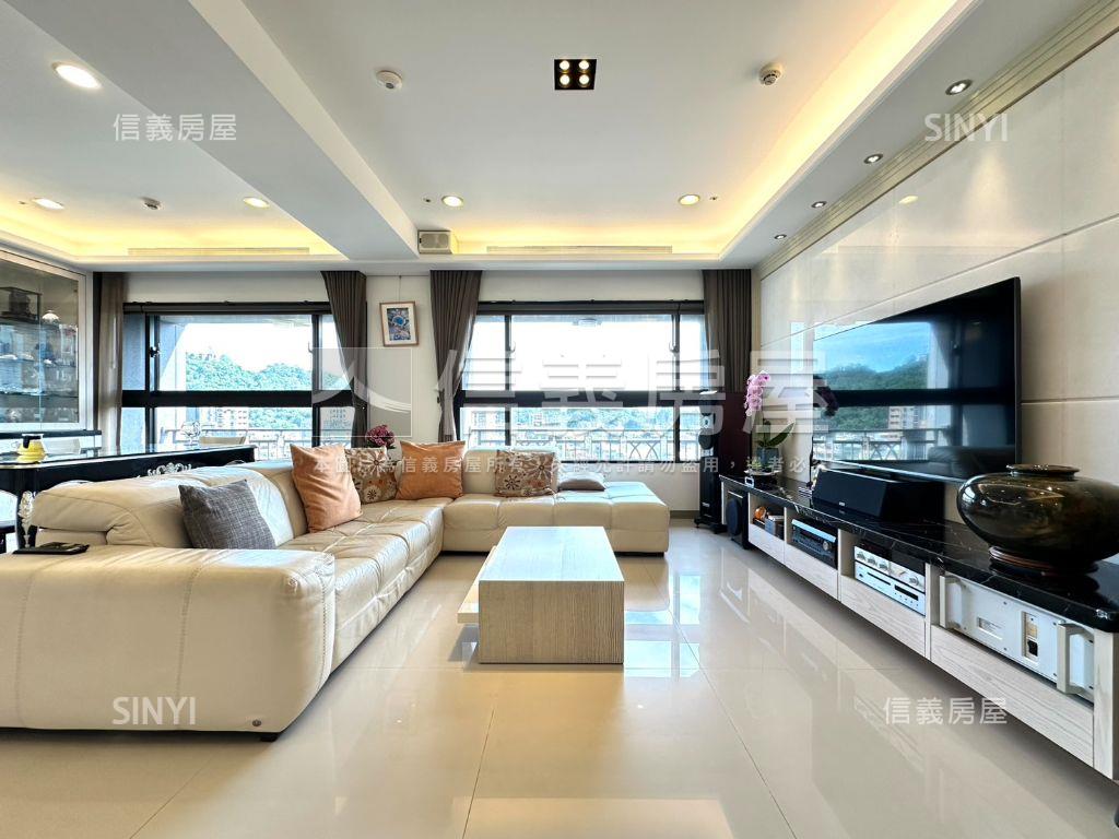 專任台大緣邊間明亮附車位房屋室內格局與周邊環境