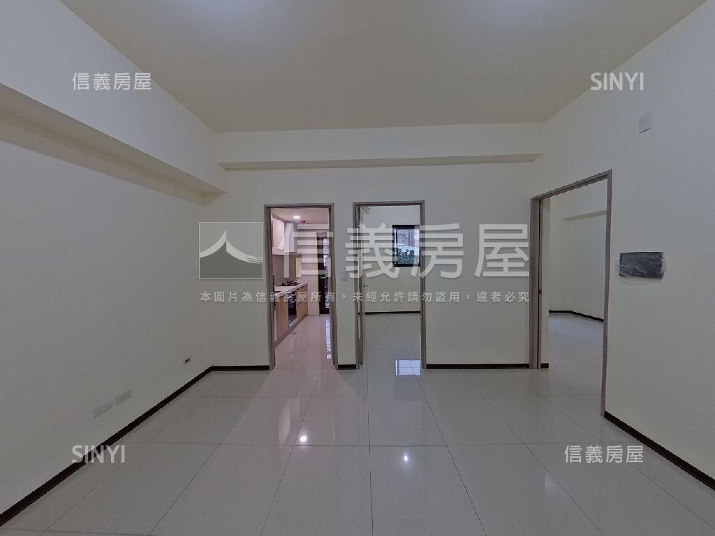 城閱露臺毛孩天堂房屋室內格局與周邊環境