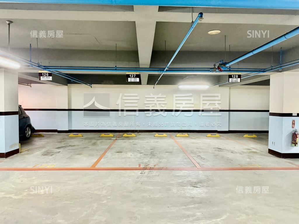 峇里ＶＩＴＡ‧兩房車位房屋室內格局與周邊環境