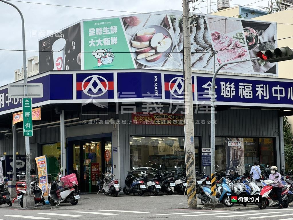 南屯大面寬邊間店面房屋室內格局與周邊環境
