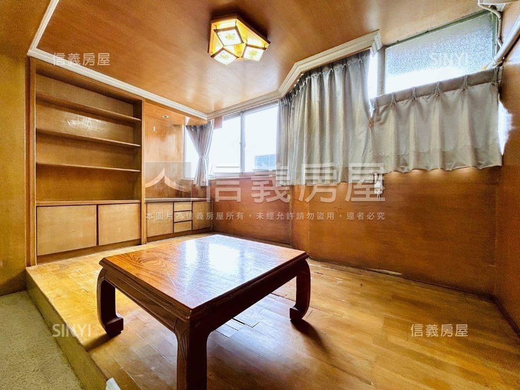 近美國馬禮遜五房平車房屋室內格局與周邊環境
