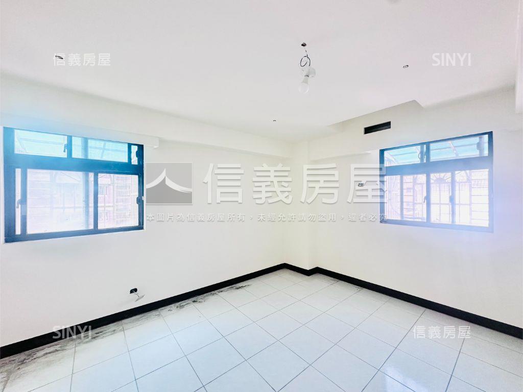 綠寶石公園旁景觀大兩房房屋室內格局與周邊環境