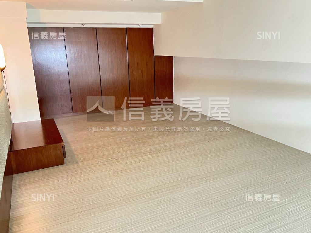 高雄站前高樓景觀美邸房屋室內格局與周邊環境