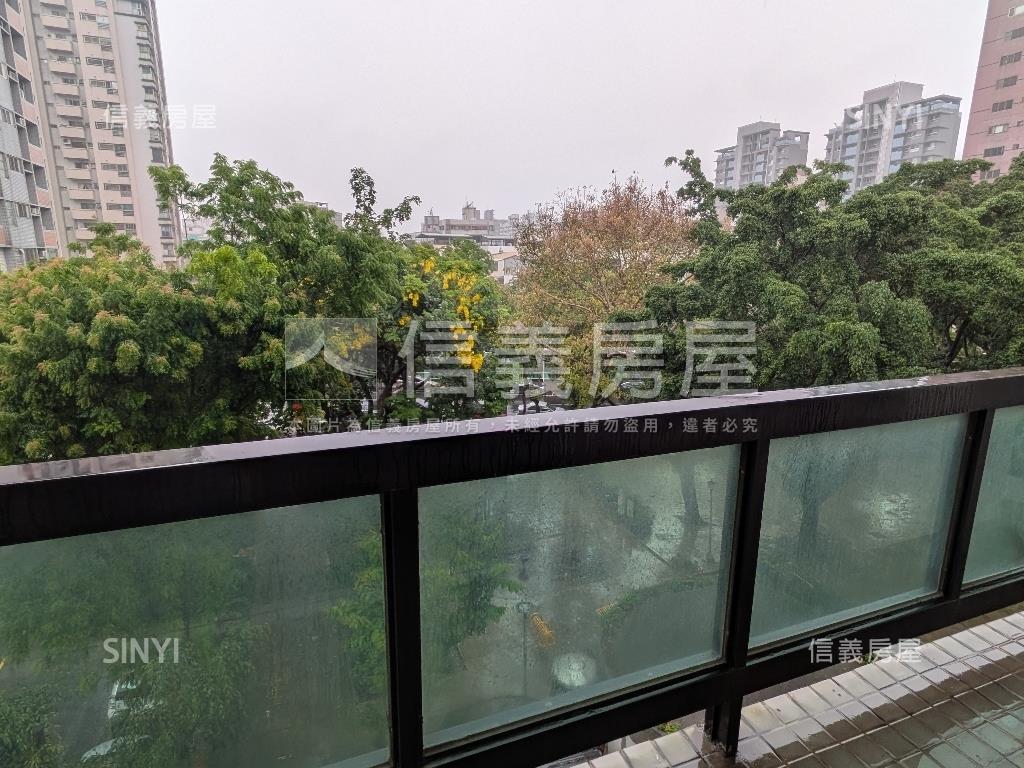 近旅順公園大三房平車房屋室內格局與周邊環境