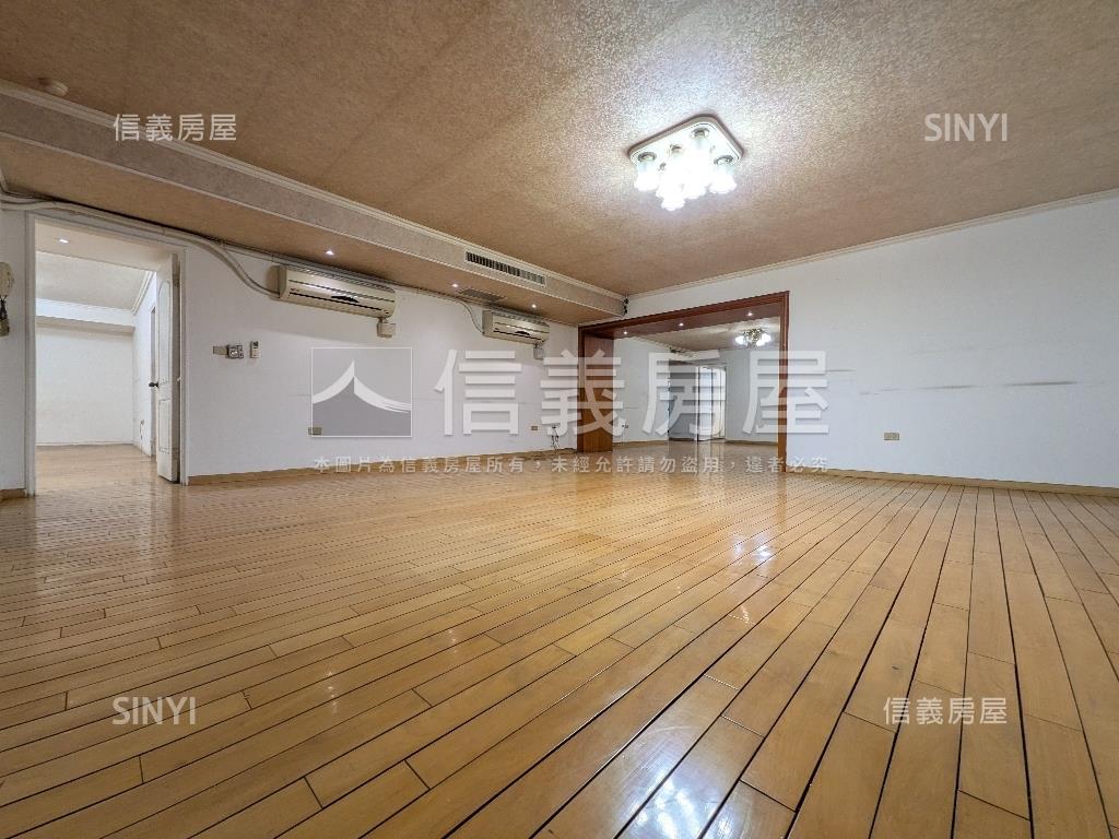 近旅順公園大三房平車房屋室內格局與周邊環境