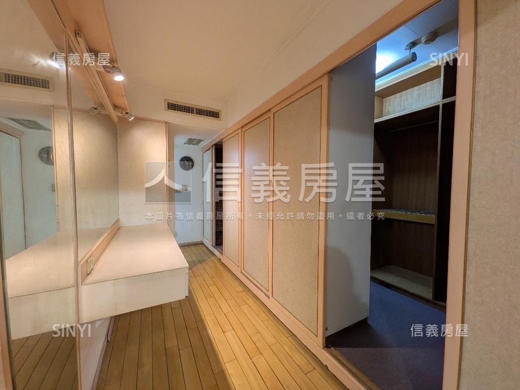 近旅順公園大三房平車房屋室內格局與周邊環境