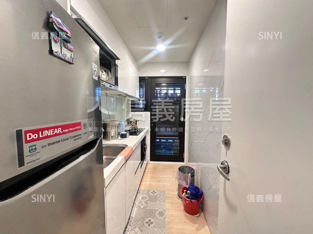 太陽高照精美兩房房屋室內格局與周邊環境