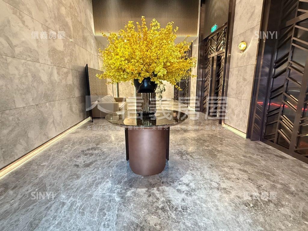 太陽高照精美兩房房屋室內格局與周邊環境