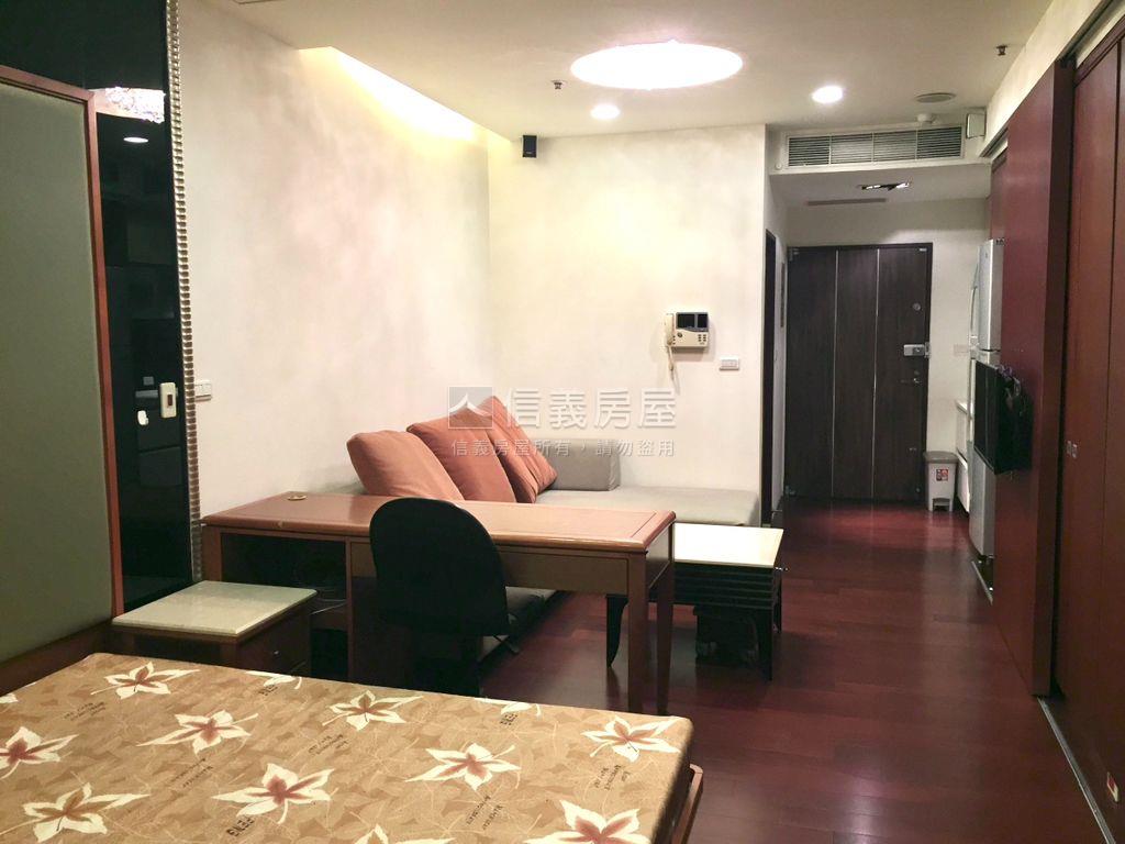 專任台北雪梨河景美屋房屋室內格局與周邊環境