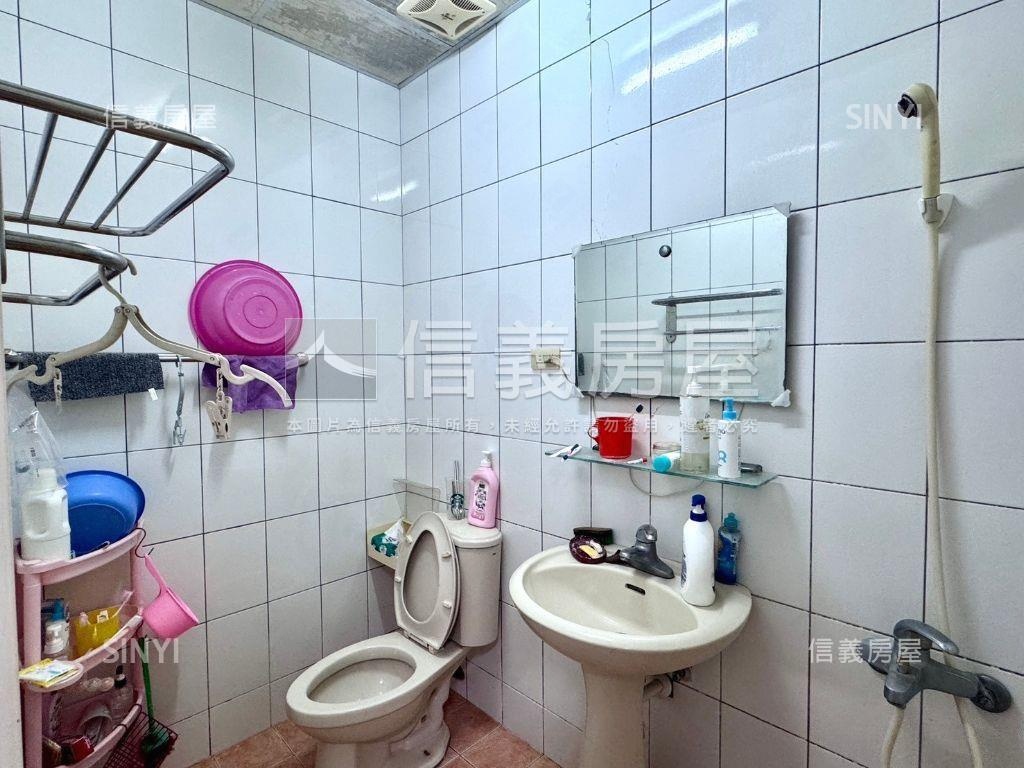 哈爾濱街正四樓騎樓美透房屋室內格局與周邊環境