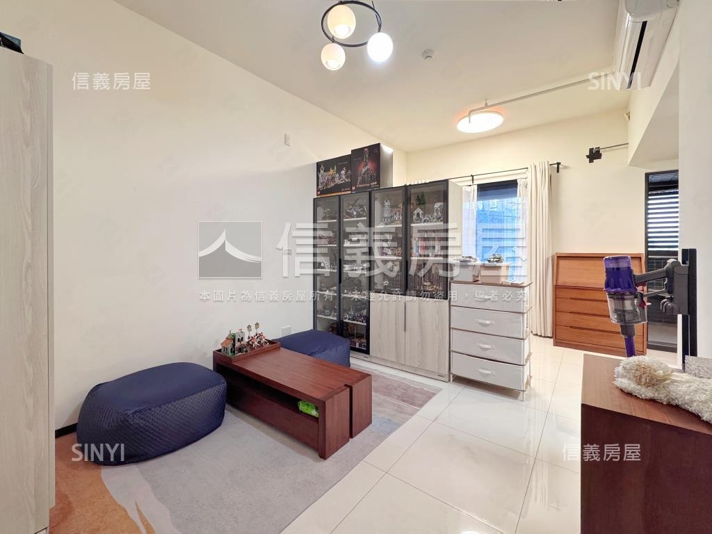 翔之譽▶景觀亮麗一房一廳房屋室內格局與周邊環境