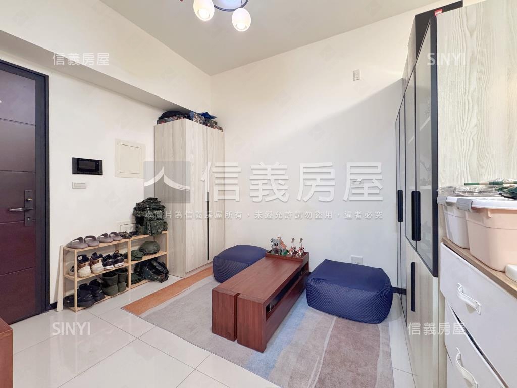 翔之譽▶景觀亮麗一房一廳房屋室內格局與周邊環境