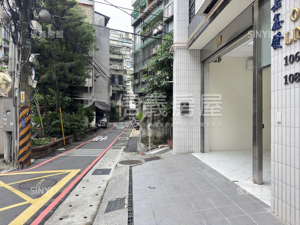 區公所魔術一樓大空間房屋室內格局與周邊環境