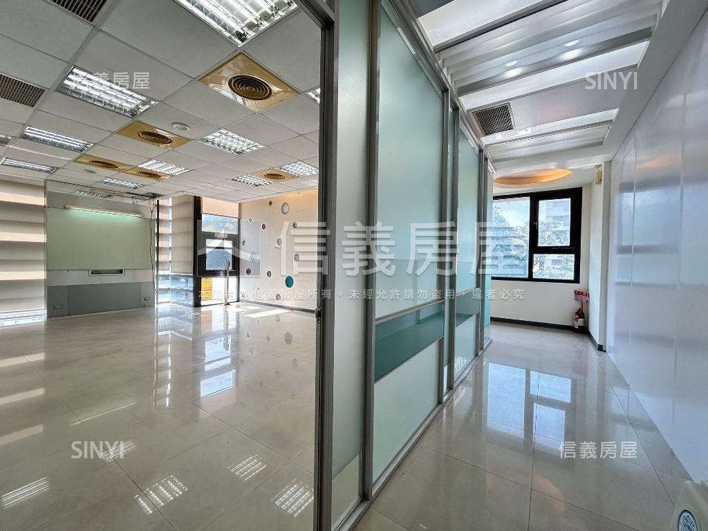 南區角間整棟店面房屋室內格局與周邊環境