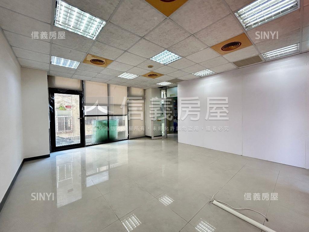 南區角間整棟店面房屋室內格局與周邊環境
