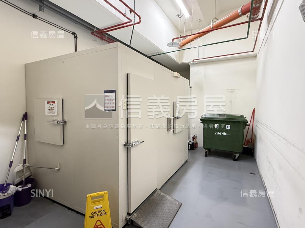 觀瀾３房坡平車位房屋室內格局與周邊環境