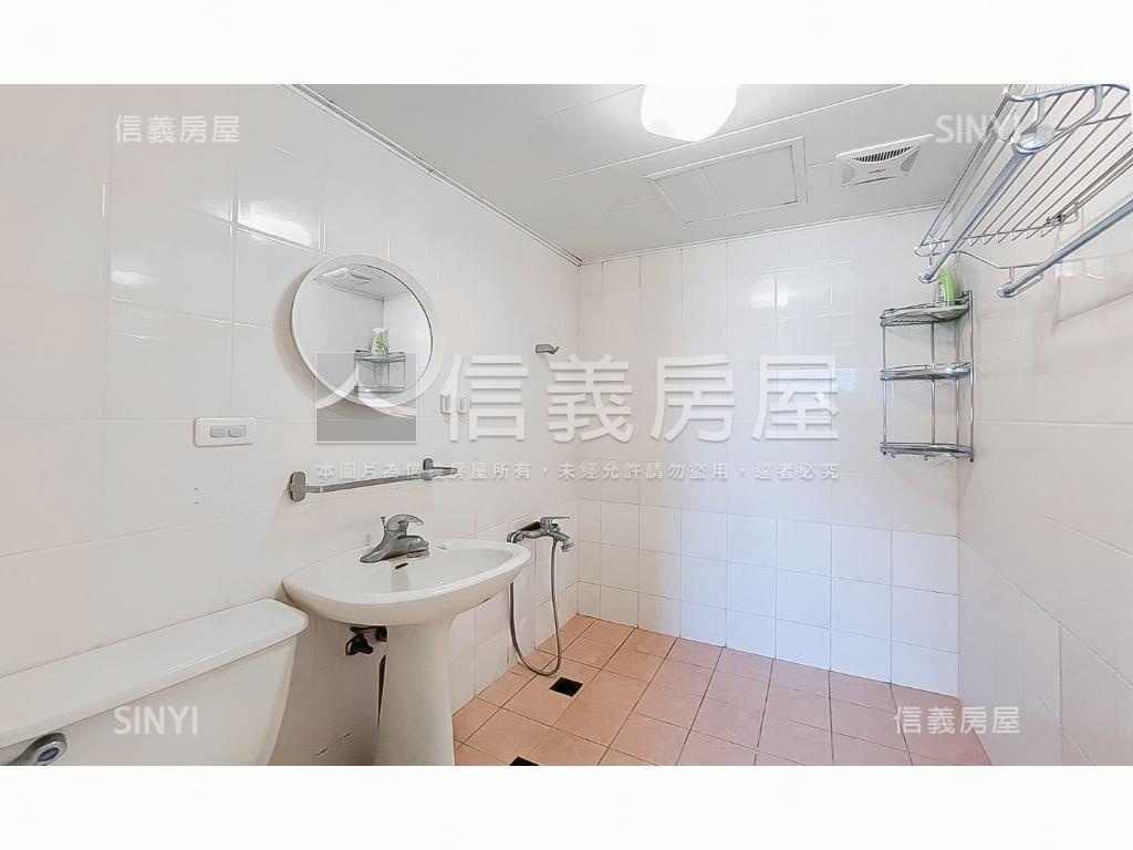 近中國醫大三房高樓視野讚房屋室內格局與周邊環境