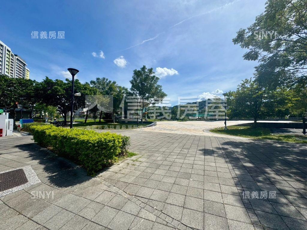 【新接】三面採光方正美寓房屋室內格局與周邊環境