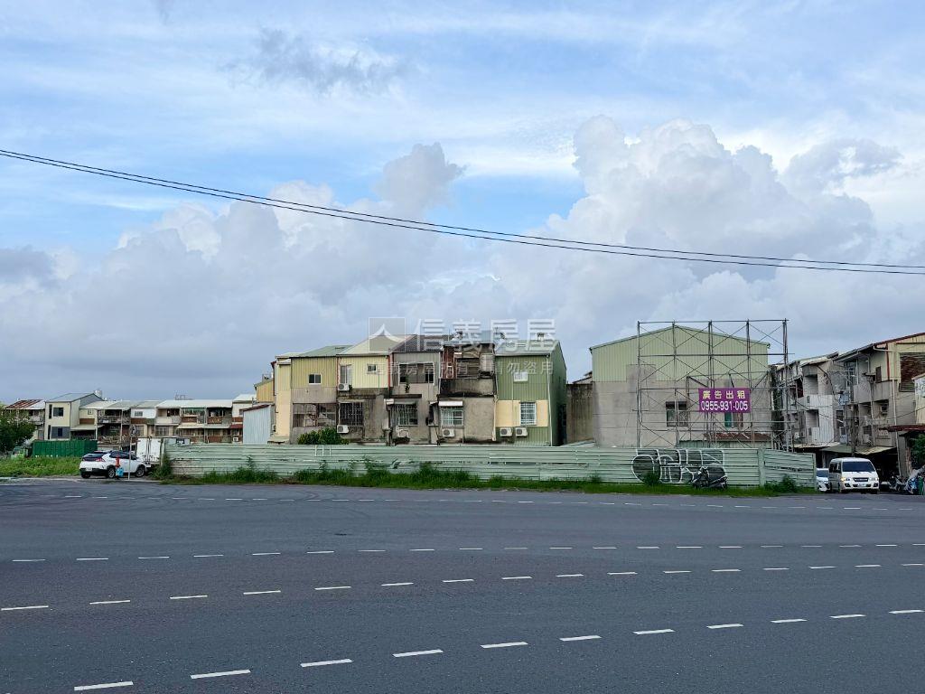 中華北路正路面黃金美地Ｂ房屋室內格局與周邊環境