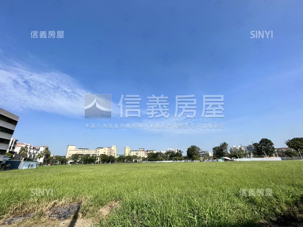 鬧中取靜低總重劃透天房屋室內格局與周邊環境