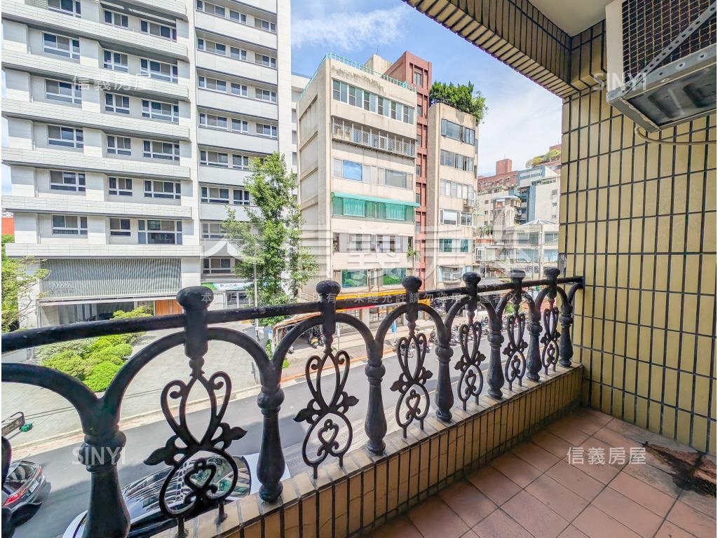 專任．天母國小電梯三房房屋室內格局與周邊環境