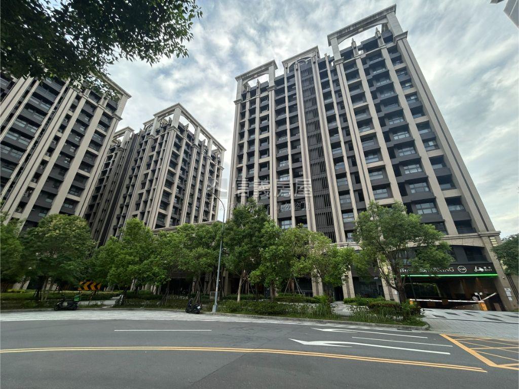 央北河岸近捷運美宅房屋室內格局與周邊環境