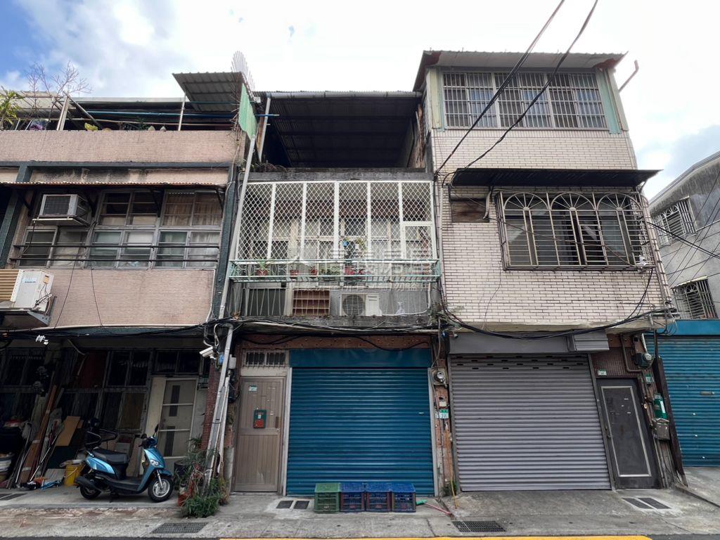 萬大路低總二樓房屋室內格局與周邊環境