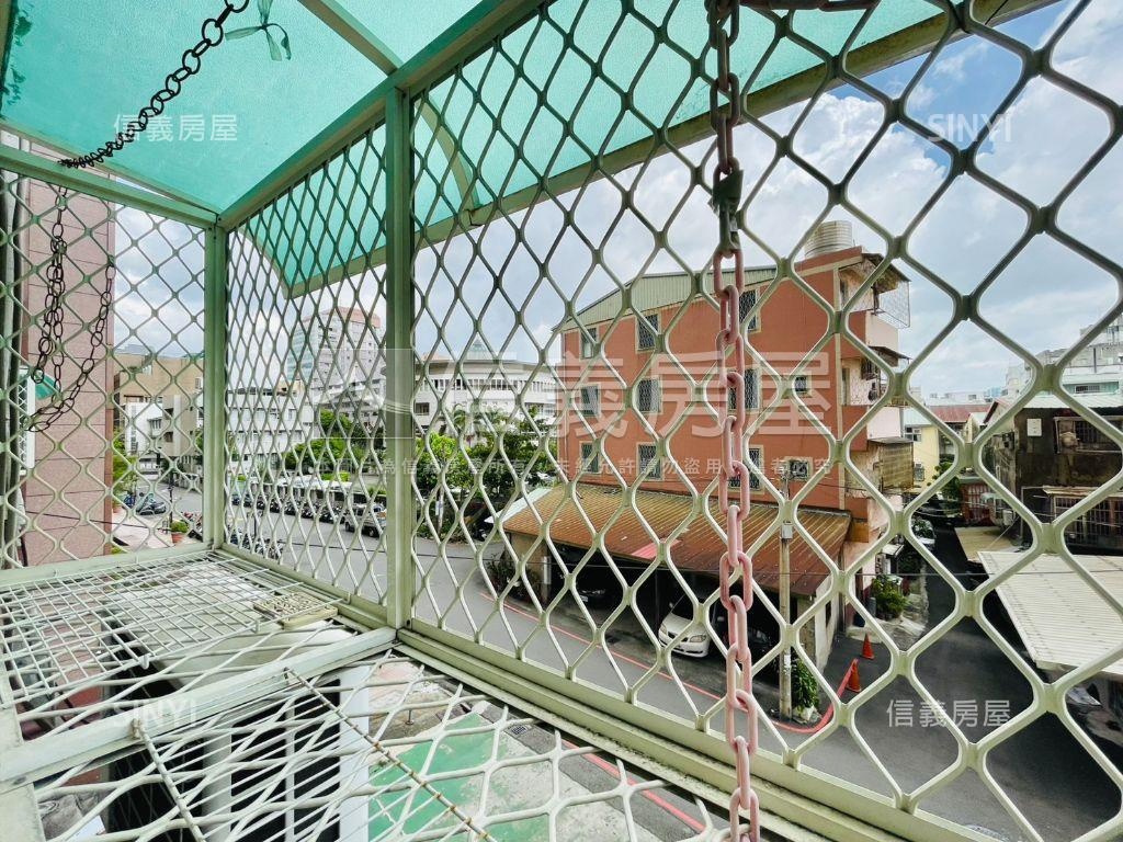 近中國醫高投報含加蓋４房房屋室內格局與周邊環境