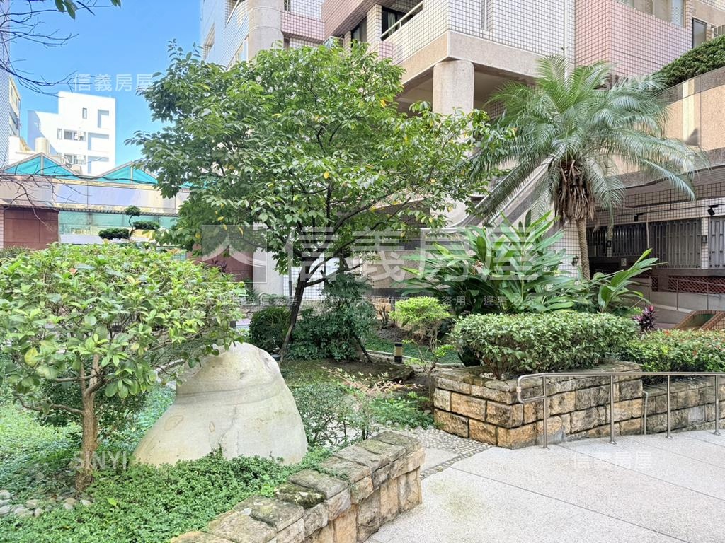 中科御景江山視野三房車位房屋室內格局與周邊環境