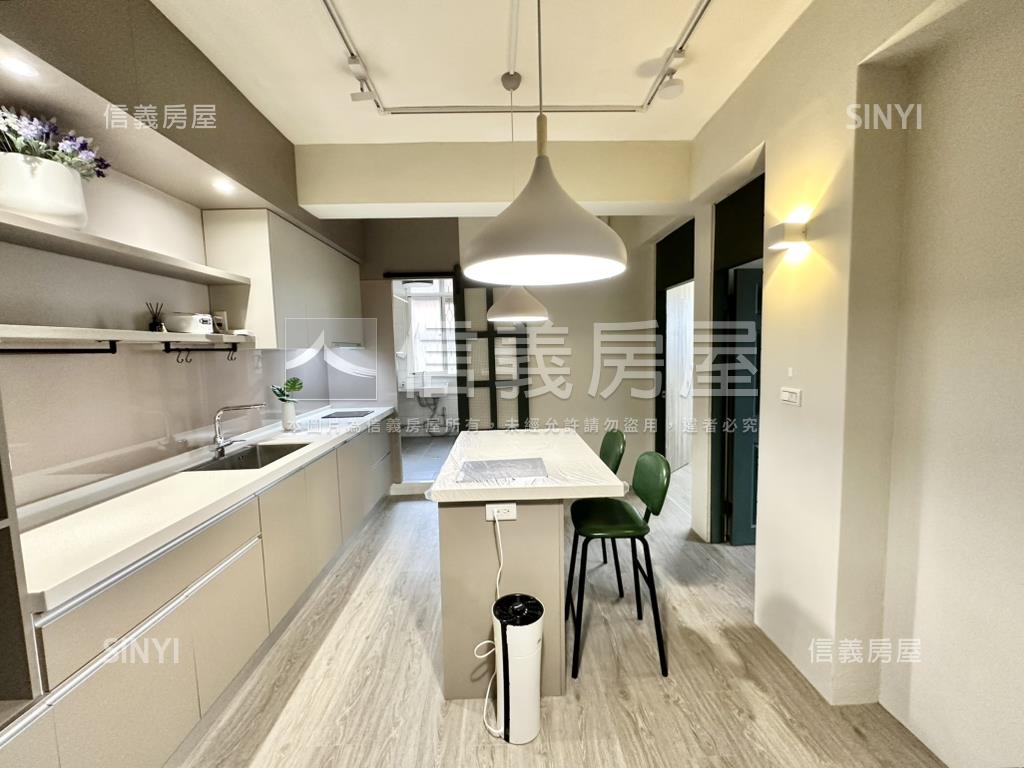 園道旁侘寂風中島餐廚２房房屋室內格局與周邊環境