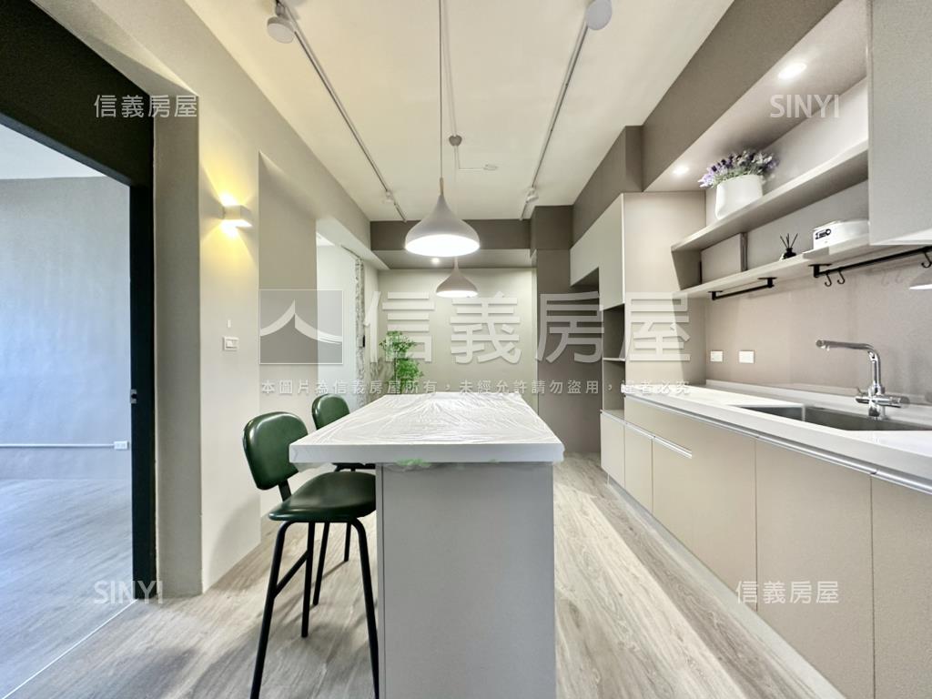 園道旁侘寂風中島餐廚２房房屋室內格局與周邊環境