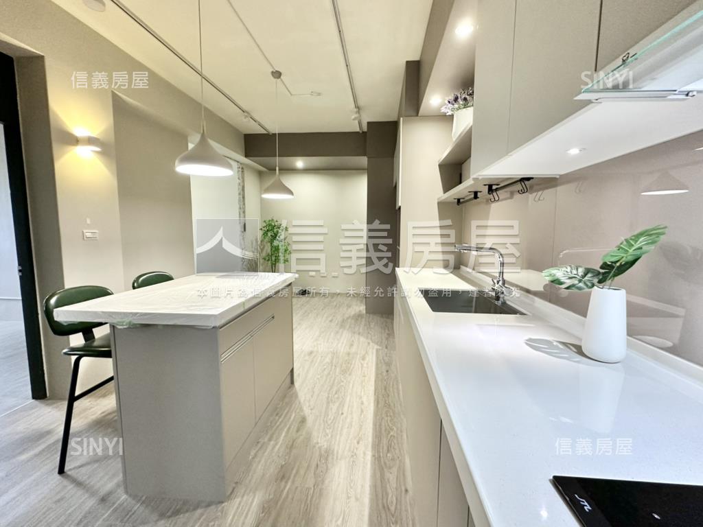 園道旁侘寂風中島餐廚２房房屋室內格局與周邊環境