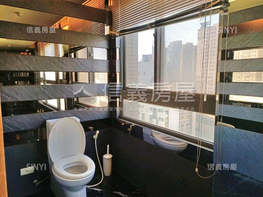 世界之心稀有邊間格局房屋室內格局與周邊環境