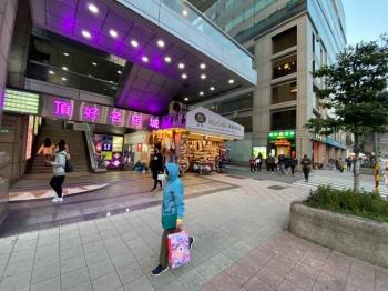 東區精緻小店面Ａ