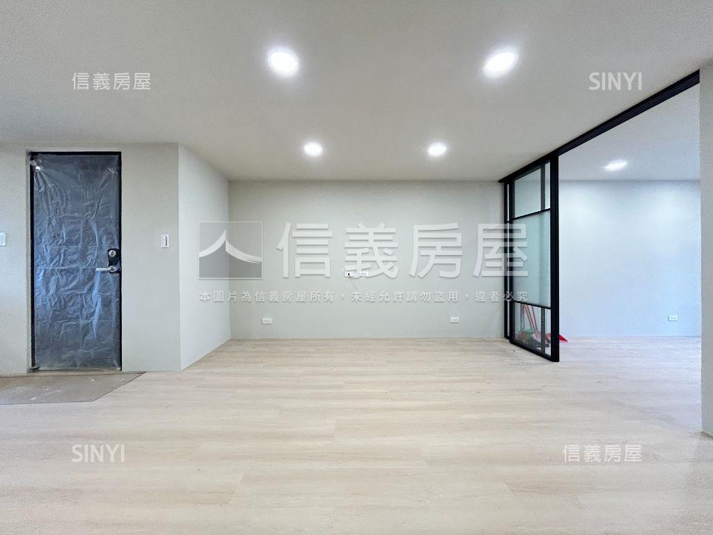 民族美妝低總美寓３Ｆ房屋室內格局與周邊環境