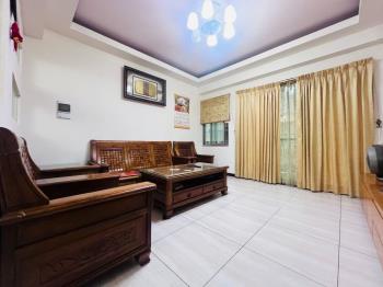 四維商圈車庫美透天