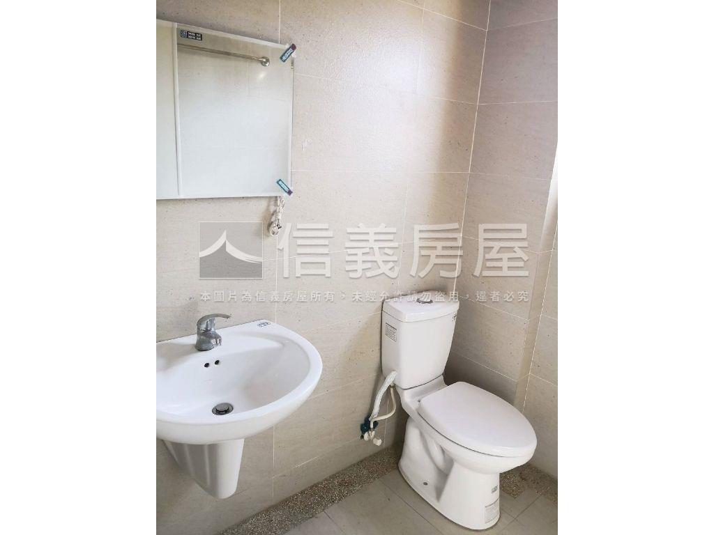 東區｜４房收租公寓房屋室內格局與周邊環境