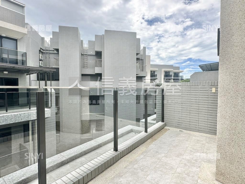 不用３千萬全新電梯別墅房屋室內格局與周邊環境