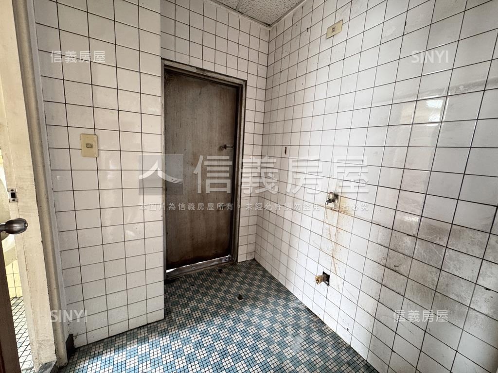 專約正面中山北景觀住辦房屋室內格局與周邊環境