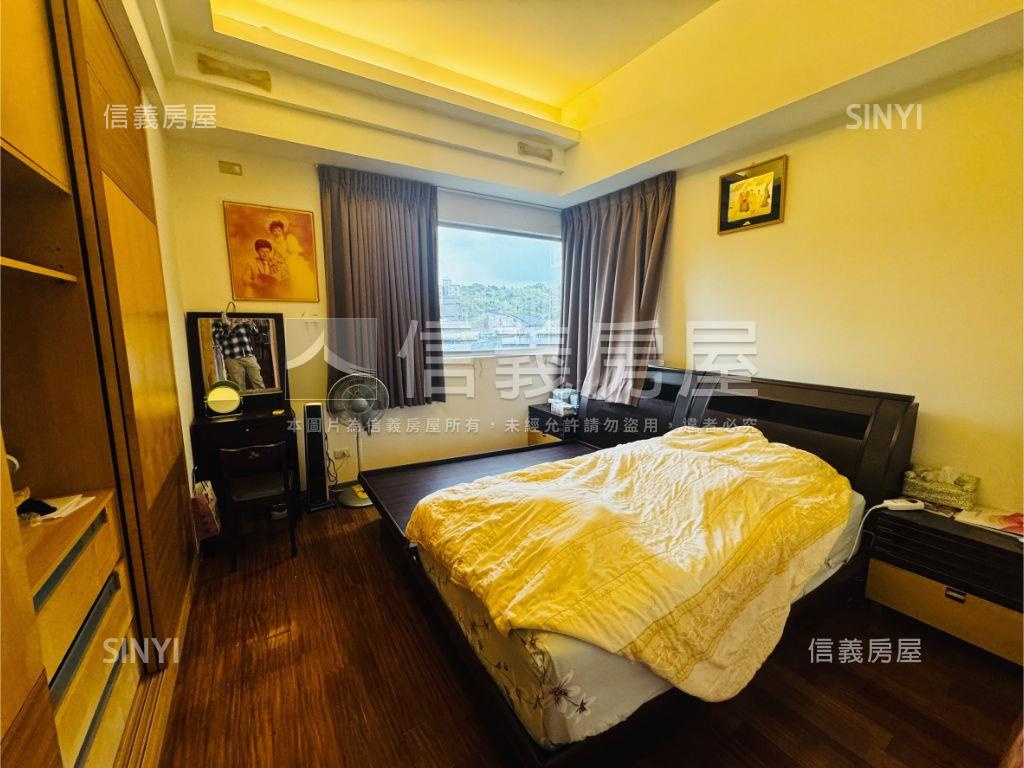 麗湖學區靜巷山景大湖尊境房屋室內格局與周邊環境