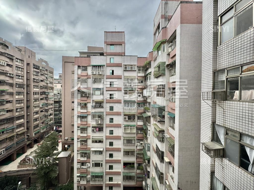 專任泰隆新貴族美三房●品房屋室內格局與周邊環境