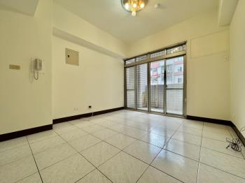 專任泰隆新貴族美三房●品