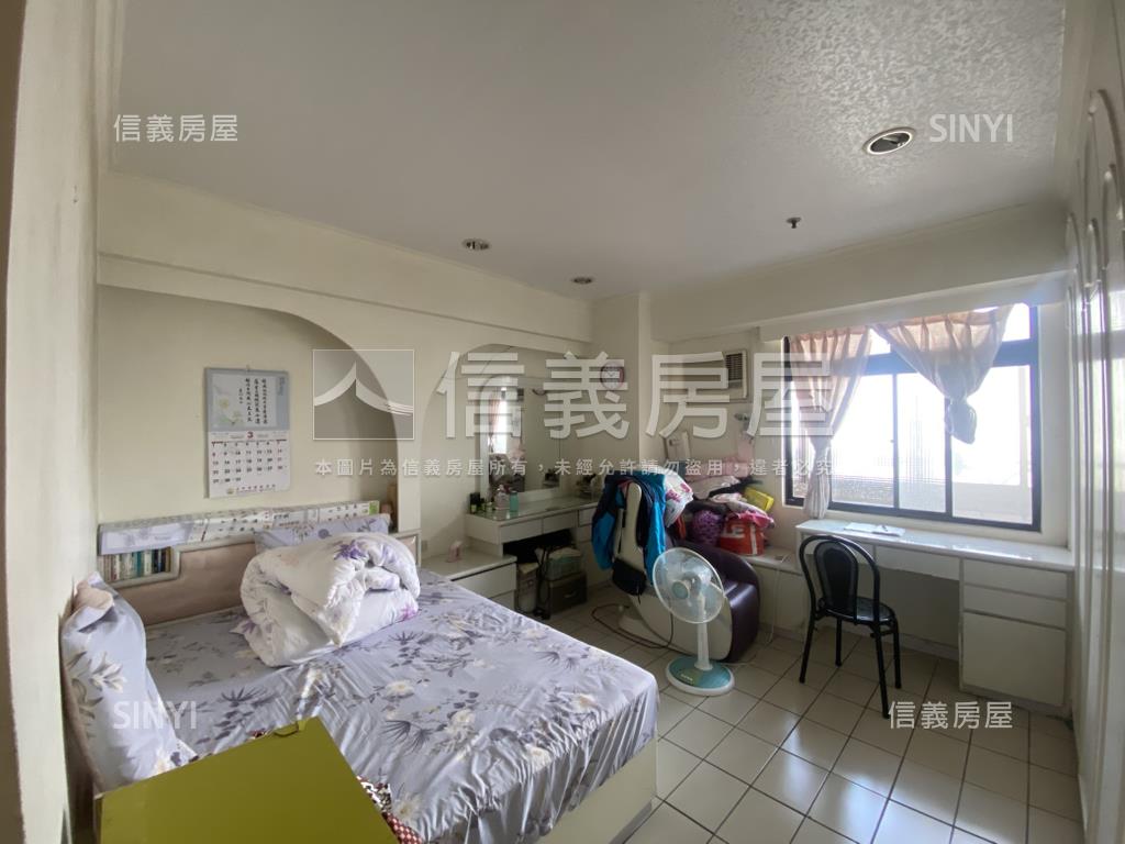 太子東都頂樓邊間華居房屋室內格局與周邊環境