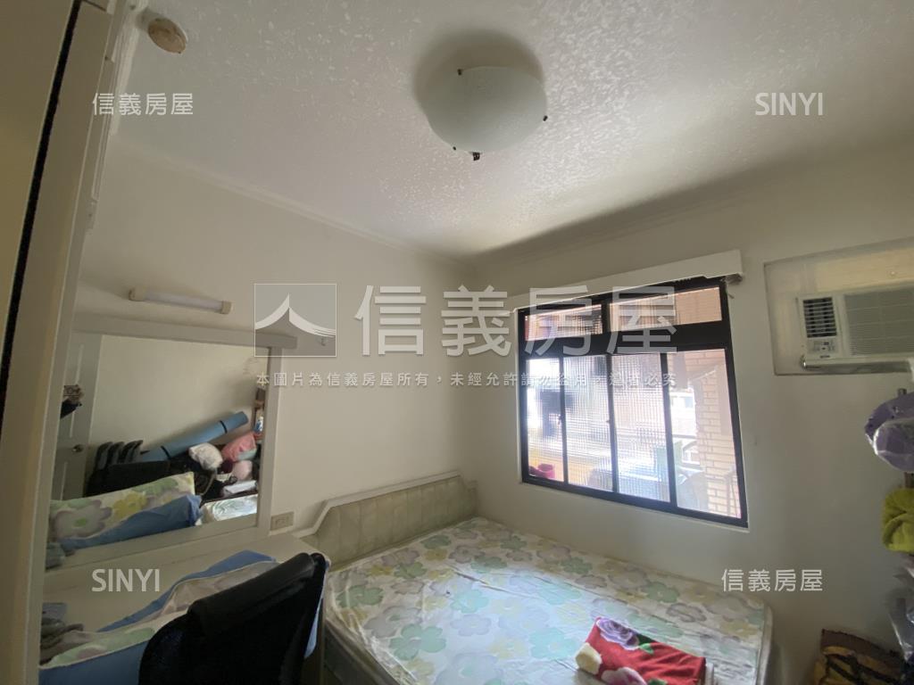 太子東都頂樓邊間華居房屋室內格局與周邊環境